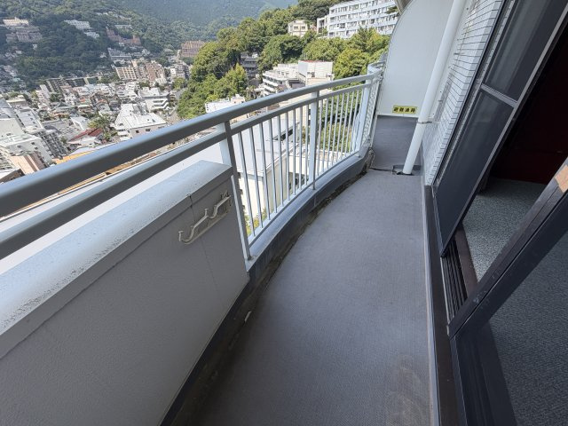 中銀ライフケア咲見20号館のバルコニー