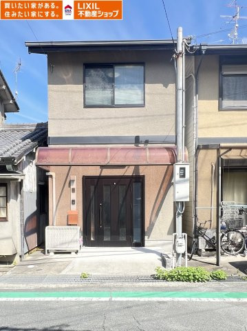 桜井市外山の外観
