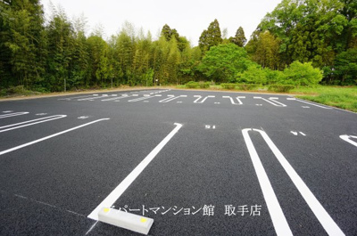【駐車場】 | ブランシュ　フルール　Ｋ１