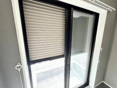 【セキュリティ】 | ブランシュ　フルール　Ｋ１ | 窓シャッター