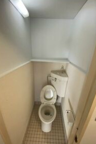 須賀町マンションのトイレ|参考写真