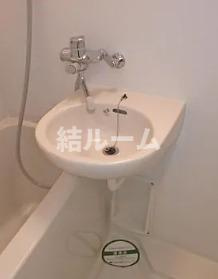 板橋区常盤台３丁目の賃貸マンションの洗面所|反転タイプ参考写真
