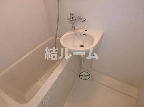 板橋区常盤台３丁目の賃貸マンションの浴室|反転タイプ参考写真