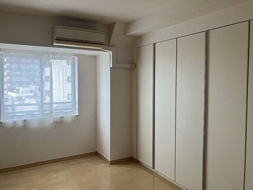 【寝室】