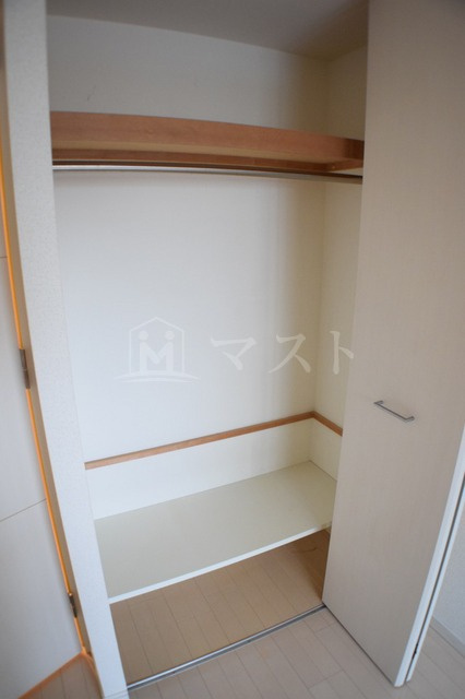 プレサンス難波南アーバニッシュの収納|別号室参考写真