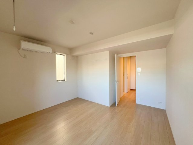 TABATA APARTMENTの玄関|★大容量のシューズＢＯＸ★