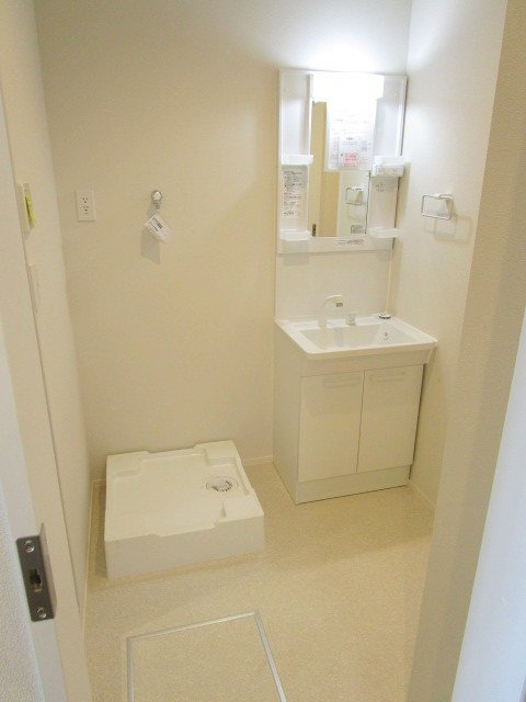 TABATA APARTMENTの洗面所|★シャンプードレッサー付き★