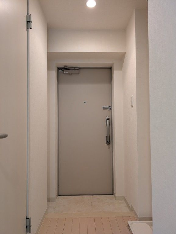 クアトロNの玄関