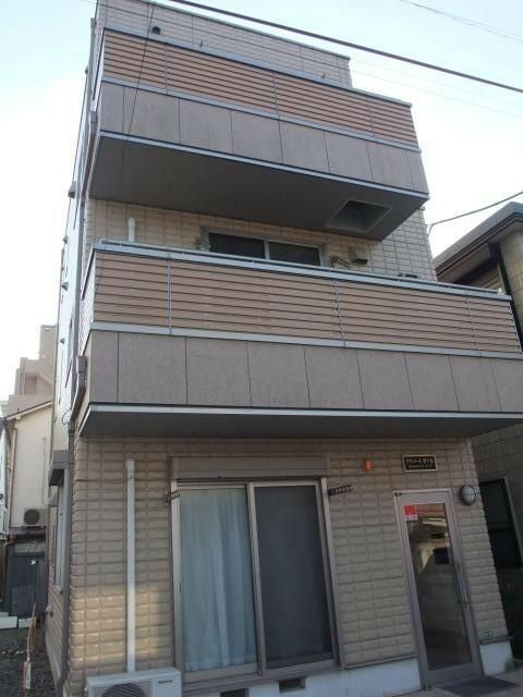プチコート等々力の外観