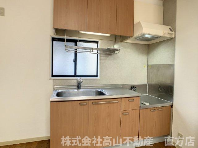 直方市大字感田のアパートのキッチン