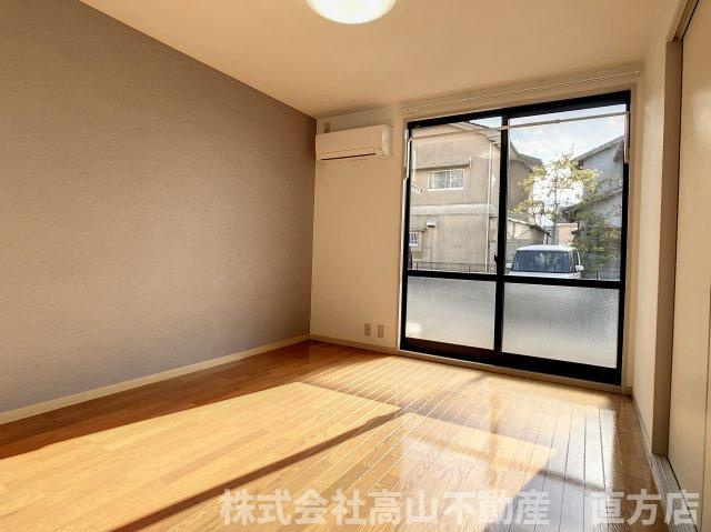 直方市大字感田のアパートの寝室