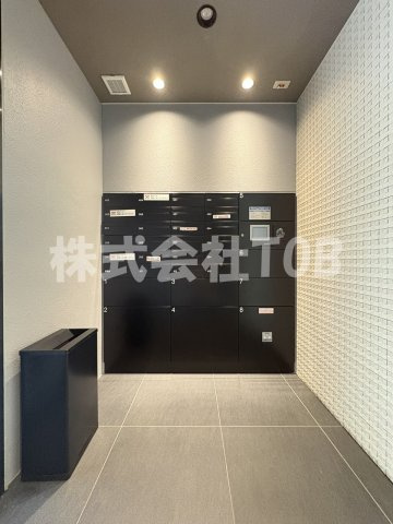 【その他共用部分】 | LUMIEC　CHITOSEFUNABASHI-ルミーク千歳船橋- | メールBOX　宅配BOX