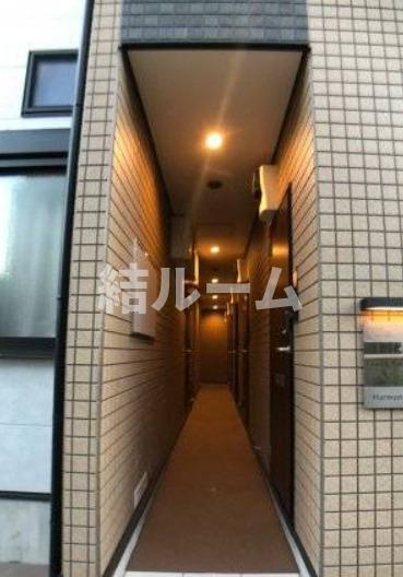 練馬区羽沢２丁目のアパートのエントランス