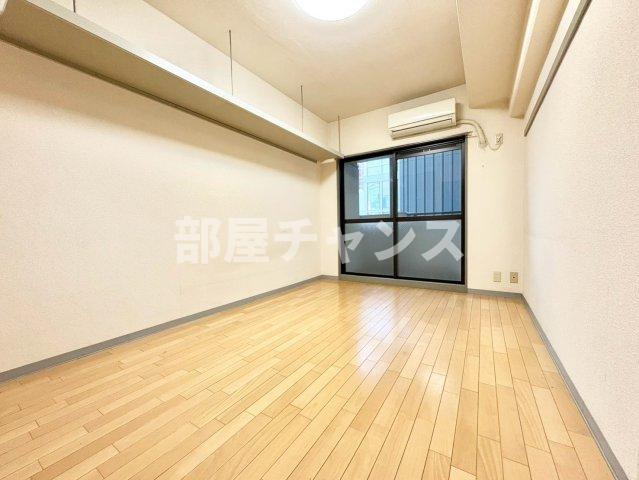 モナティス那古野の居間・リビング