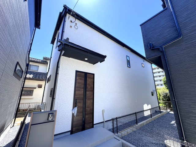 松戸市六高台４丁目新築戸建【六実小学校：2分】