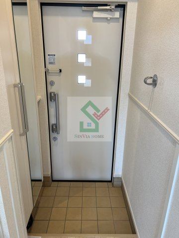 サクセスツリー2の玄関