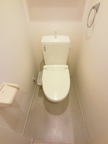 リブリ・CASA TRESのトイレ
