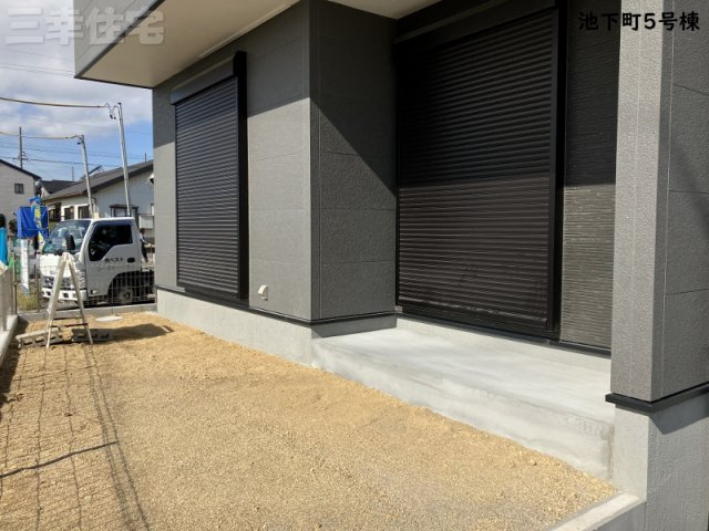 碧南市池下町5号棟の庭|ちょうどいい広さのお庭があります♪