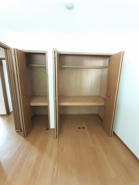 アルファード　ハイツの収納|収納