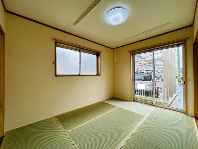 緑区定納山２丁目の和室