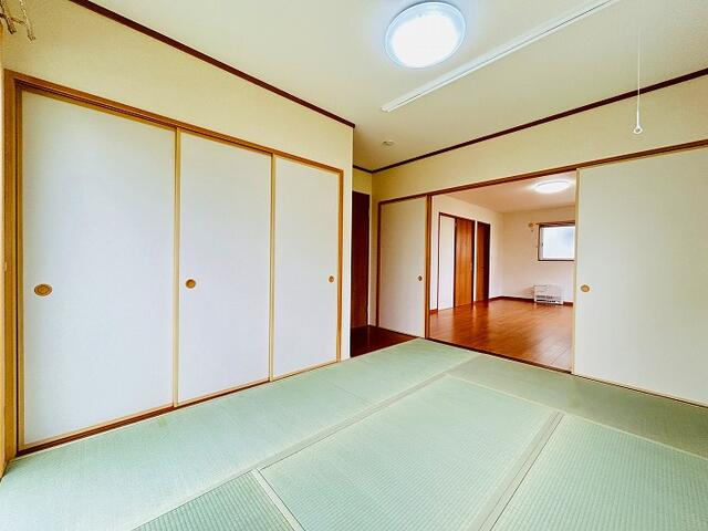 緑区定納山２丁目の和室