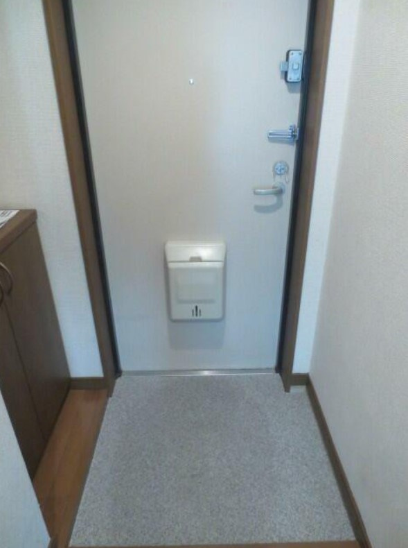 ル・パレ・Fの玄関