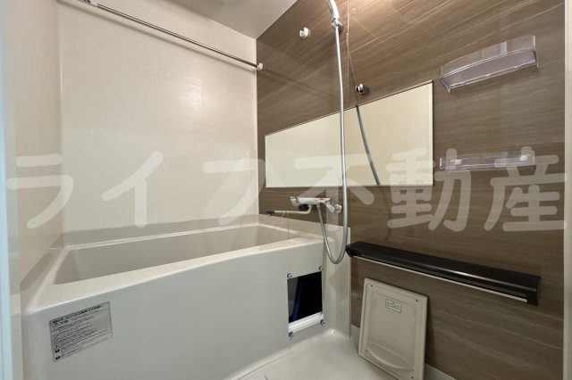 プレサンス長田レジェールの浴室|お風呂です