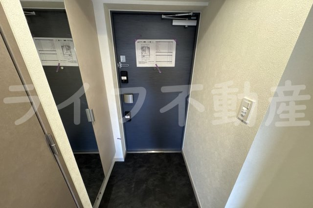 プレサンス長田レジェールの玄関|ゆったりとした玄関です