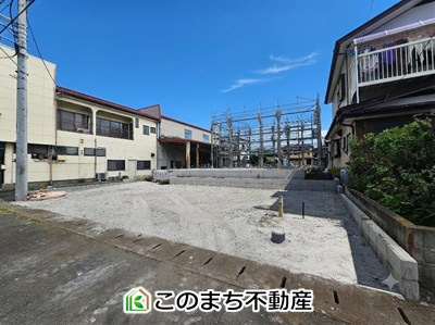CRADLEGARDEN真岡市荒町第14の外観|建築中現地写真（同社施工の完成物件・モデルハウスがご見学できます）
