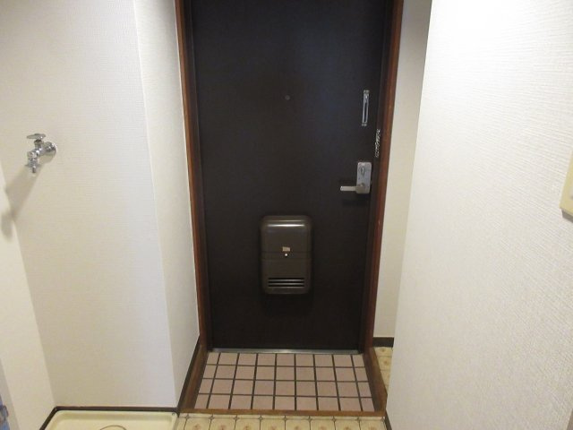 メゾンド・長良の玄関
