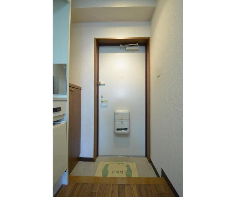 DEMOLAKIRI山王の玄関