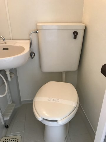メゾンヒラヤマのトイレ|落ち着いたトイレです