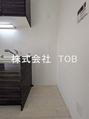 【設備】 | ガーデンハウス千歳船橋 | 冷蔵庫置き場※クリーニング完了前※