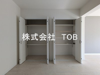 【収納】 | ガーデンハウス千歳船橋 | リビング収納※クリーニング完了前※