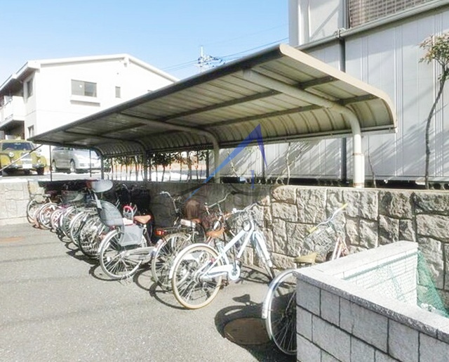 武蔵関マンション７号棟のその他共用部分|駐輪場です。
