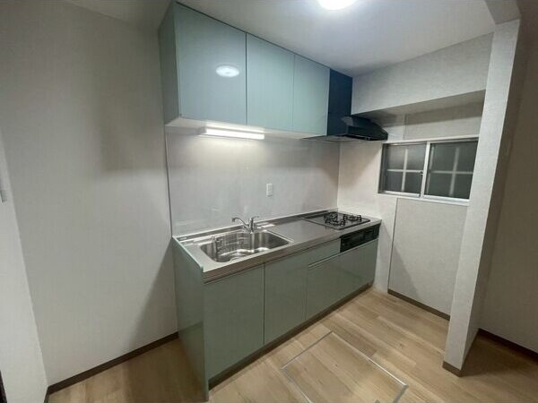 貸家深谷邸のキッチン