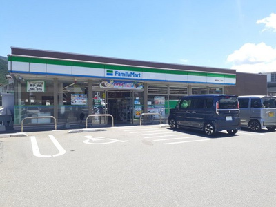 【周辺】 | サンロジュマンＡ | ファミリーマート福岡早良2丁目まで950m