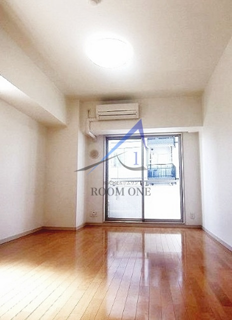 ＡＱＵＡ　ＰＲＩＭＥ　ＴＯＷＥＲ　ＯＳＨＩＡＧＥの居間・リビング|洋室のお部屋です。