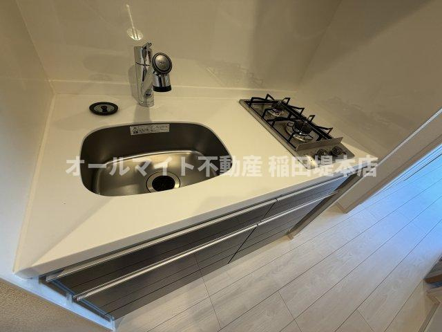 川崎市多摩区西生田２丁目の賃貸マンションのキッチン