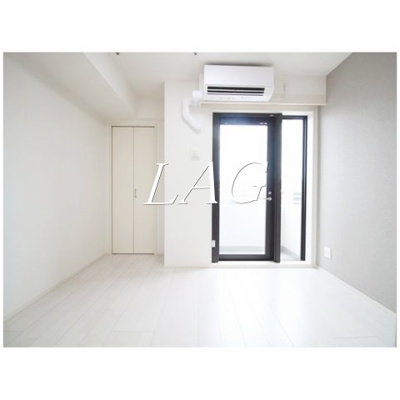 【居間・リビング】 | プレール・ドゥーク赤塚 | 洋室のお部屋です。