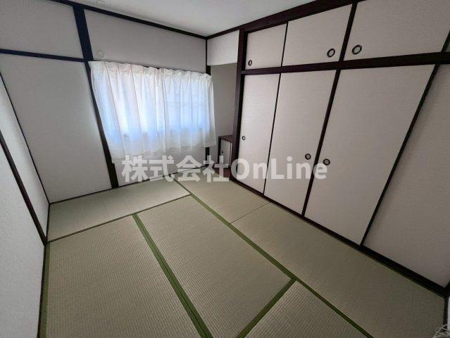 八尾市高美町４丁目の一戸建ての和室