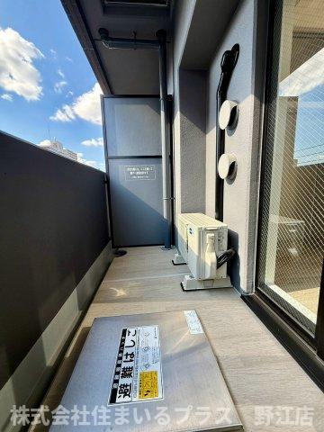 メイクス大阪鶴見のバルコニー