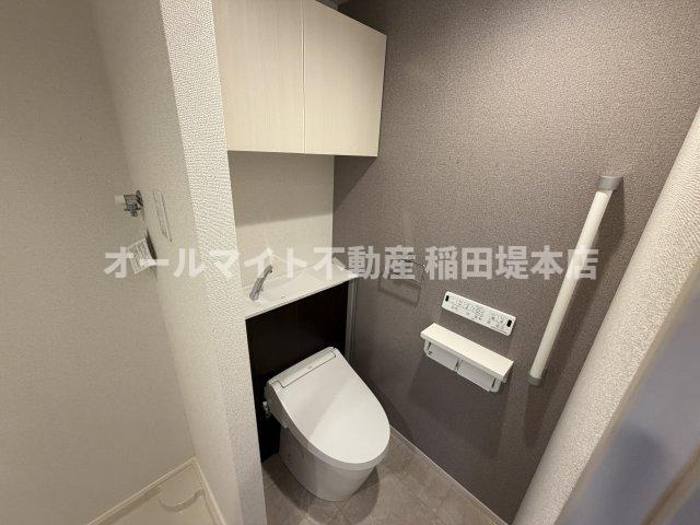 川崎市多摩区西生田２丁目の賃貸マンションのトイレ