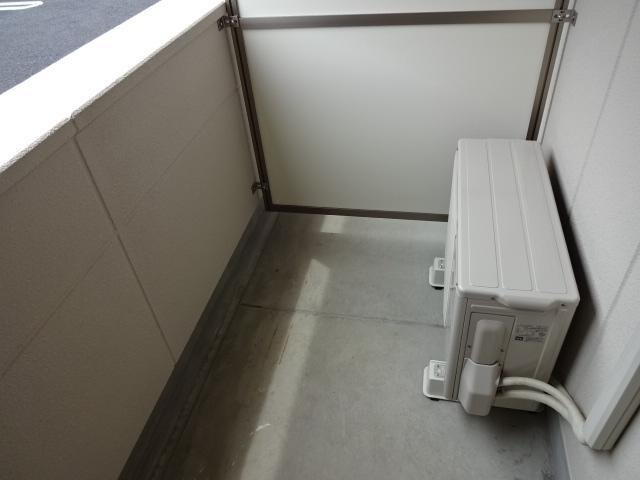 茅ヶ崎市柳島２丁目の賃貸マンションのバルコニー