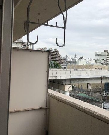【バルコニー】
