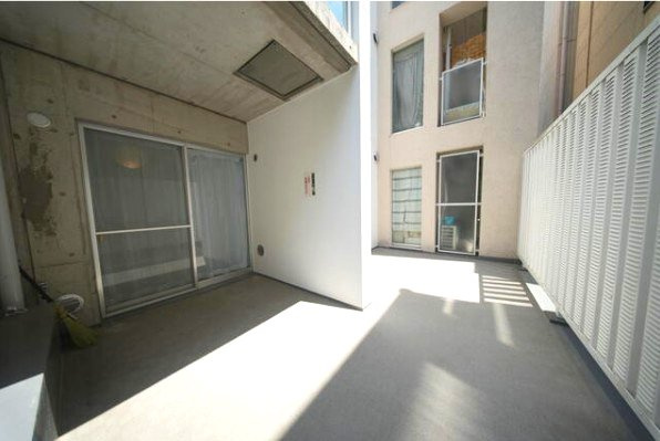 尼崎市口田中１丁目の中古マンションの庭