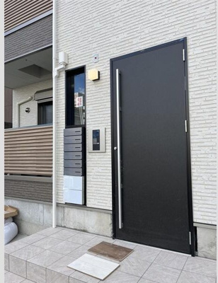 【エントランス】 | GRANDIR堺石津