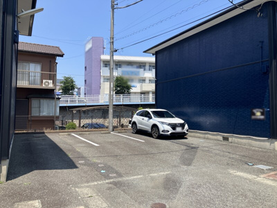 【駐車場】 | ビレッジグリーンリバーD