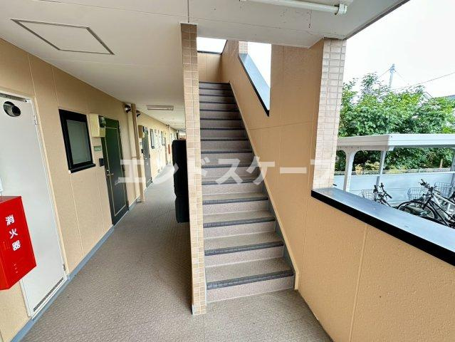 マンションユザワのエントランス|高崎、前橋のお部屋探しはエンドスケープまで！お客様の理想お聞かせ下さい♪