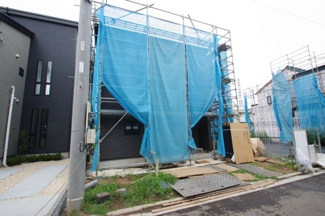 【外観】 | 【仲介手数料無料！！】立川市若葉町3丁目　新築戸建て（全10棟）8号棟　4790万円 | 令和８年８月３日撮影　建築中
